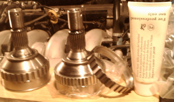 Замена шруса Peugeot (Пежо)